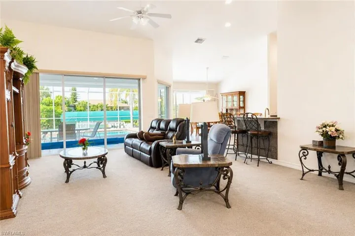 228 Se 30th Ter, Cape Coral, Florida 33904