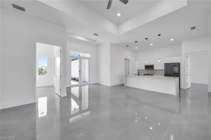 2720 Nw 41st Ave, Cape Coral, Florida 33993