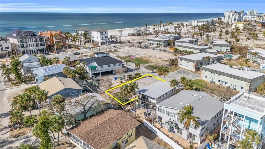104 / 106 Voorhis ST, Fort Myers Beach, FL 33931,224088673