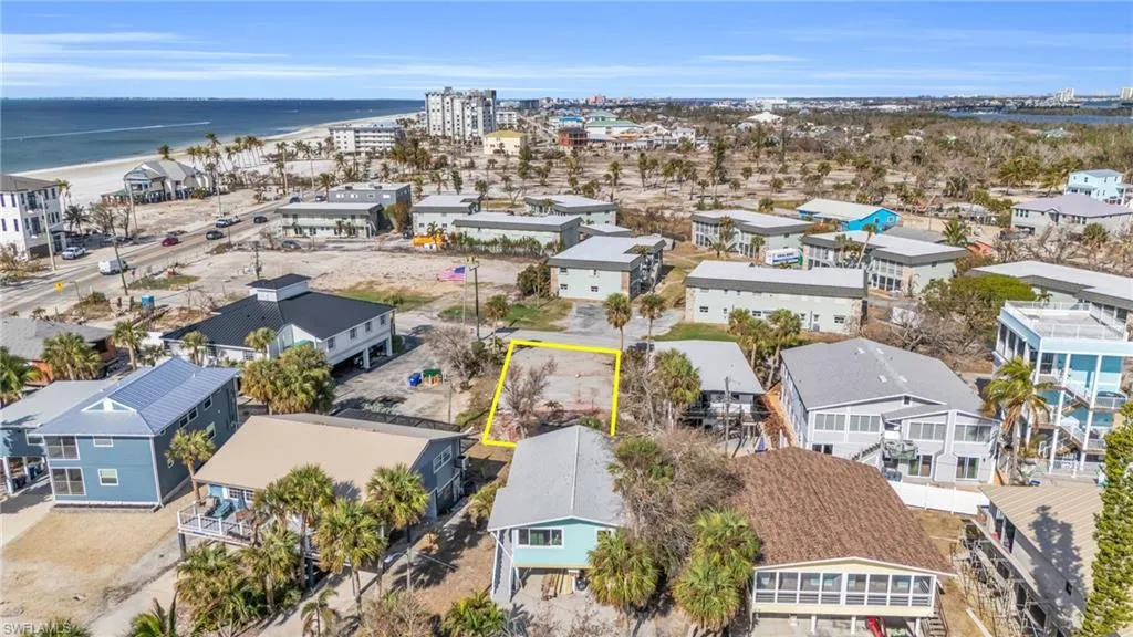 104 / 106 Voorhis ST, Fort Myers Beach, FL 33931,224088673