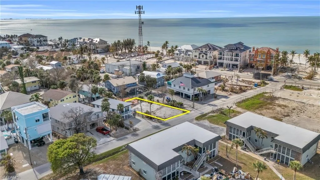104 / 106 Voorhis ST, Fort Myers Beach, FL 33931,224088673