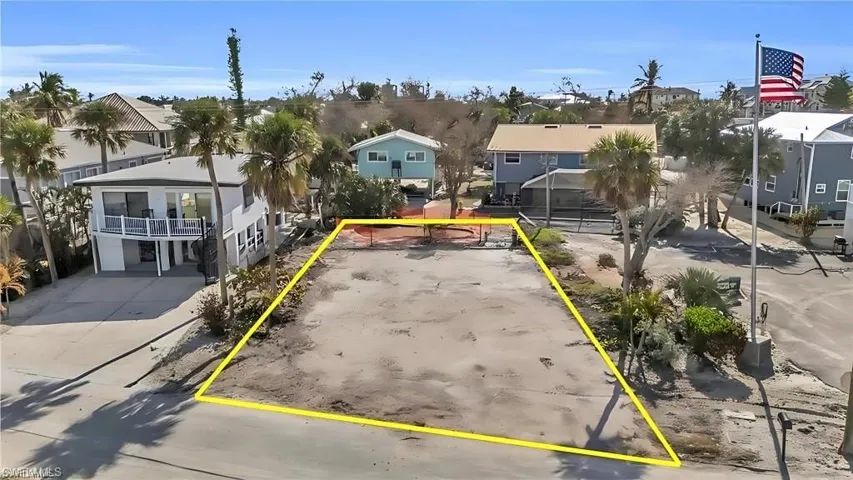 Aerial view with a residential view (Photos may be virtually enhanced)