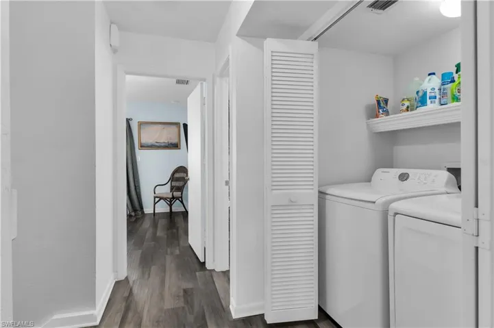 LAUNDRY - FULL SIZE WASHER | DRYER
