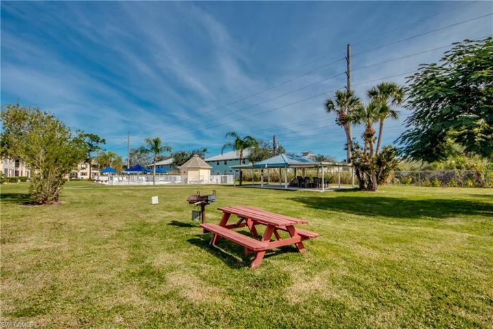 1100 Pondella RD # 814, CAPE CORAL FL 33909