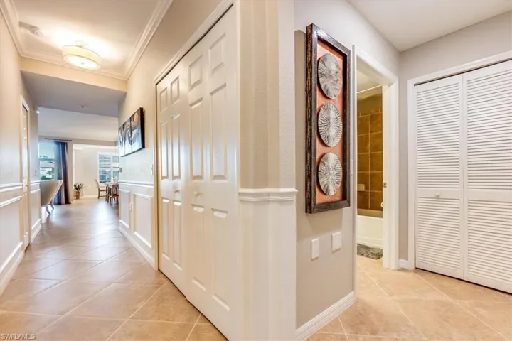 9529  Avellino  WAY, Naples, FL 34113