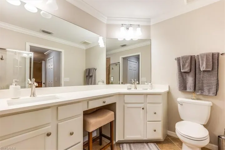 9529  Avellino  WAY, Naples, FL 34113