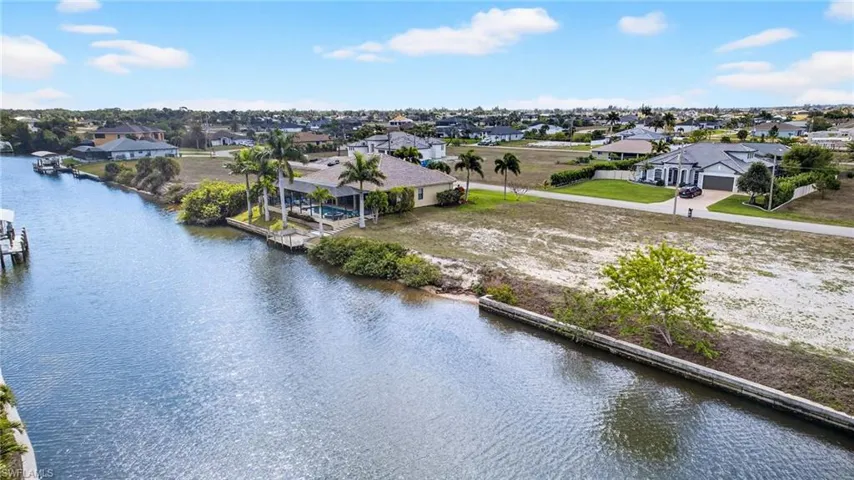 3311 Nw 18th Ter, Cape Coral, Florida 33993