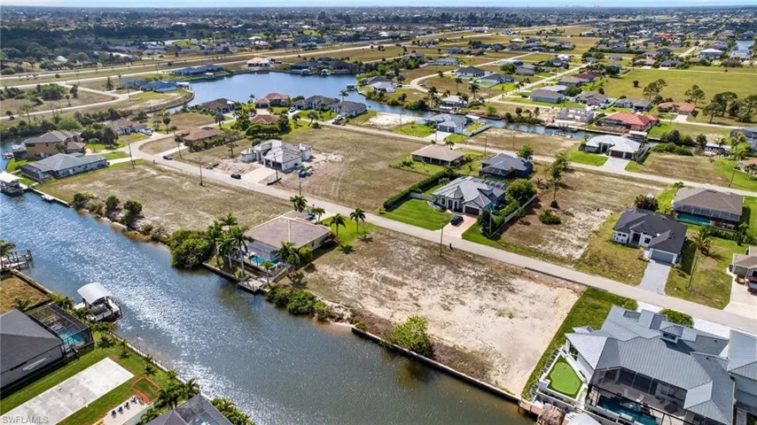 3311 Nw 18th Ter, Cape Coral, Florida 33993