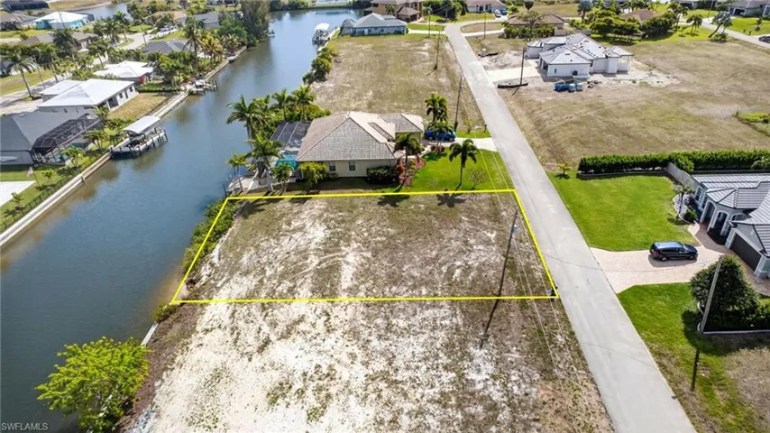 3311 Nw 18th Ter, Cape Coral, Florida 33993