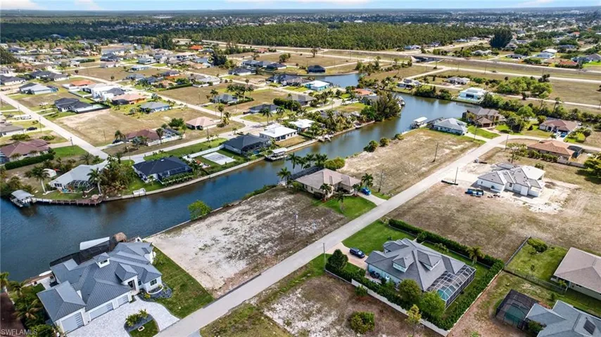 3311 Nw 18th Ter, Cape Coral, Florida 33993