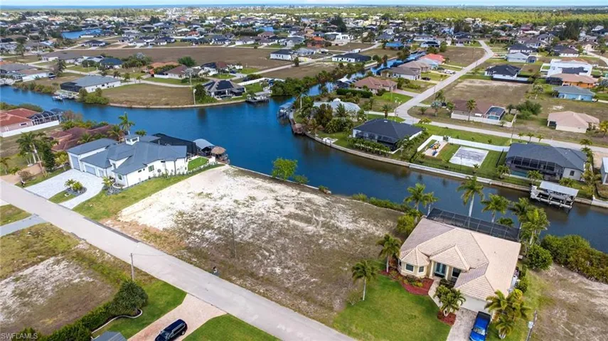 3311 Nw 18th Ter, Cape Coral, Florida 33993