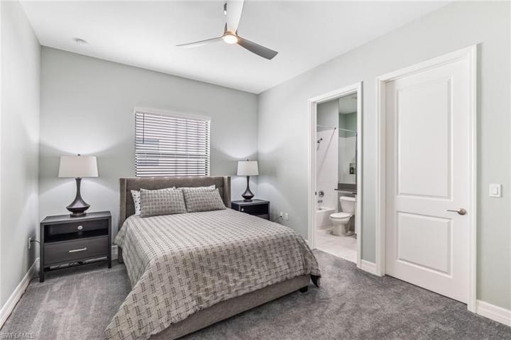 Guest bedroom with ensuite bath