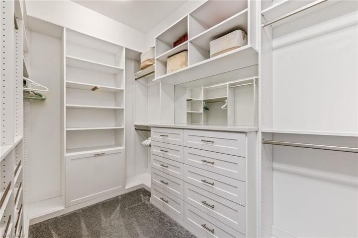 Master closet #2