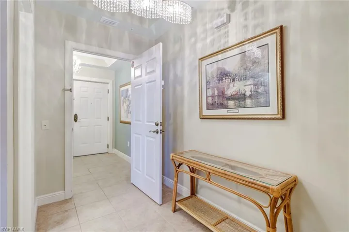 2745  1st  ST, Fort Myers, FL 33916