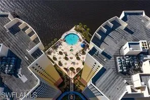 2745  1st  ST, Fort Myers, FL 33916
