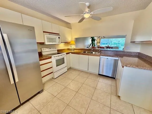 5912 Cranbrook Way H202, Naples, Florida 34112