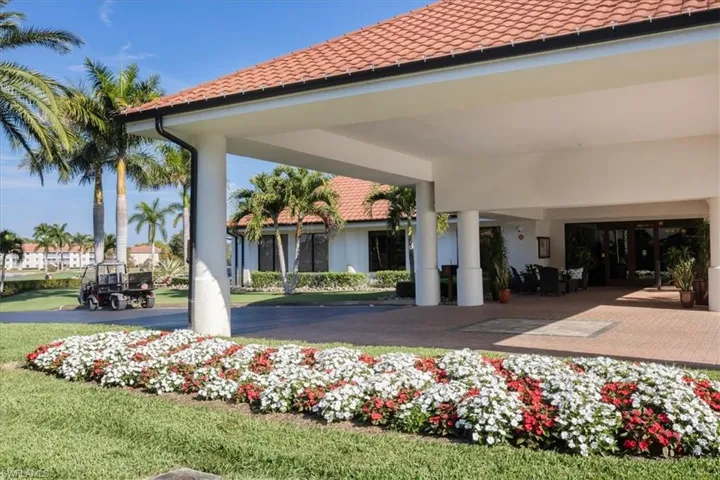 5912 Cranbrook Way H202, Naples, Florida 34112