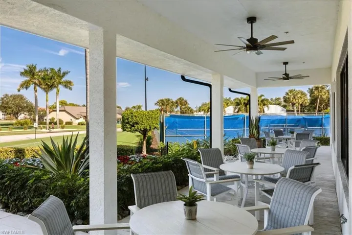 5912 Cranbrook Way H202, Naples, Florida 34112