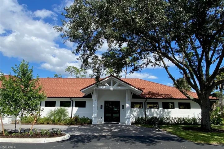 5912 Cranbrook Way H202, Naples, Florida 34112