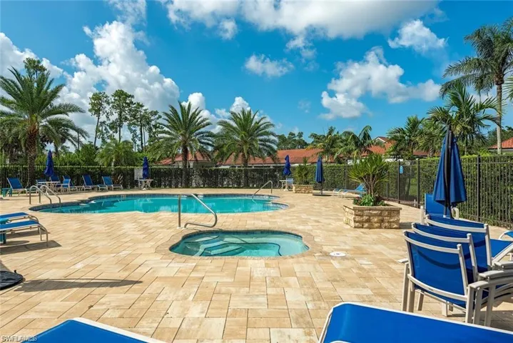 5912 Cranbrook Way H202, Naples, Florida 34112