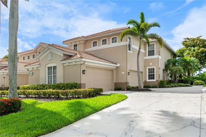 11089  Harbour Yacht  CT, Fort Myers, FL 33908