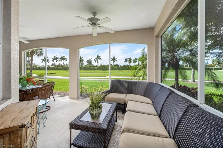 11089  Harbour Yacht  CT, Fort Myers, FL 33908