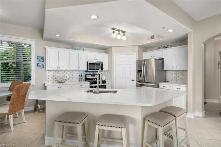 11089  Harbour Yacht  CT, Fort Myers, FL 33908