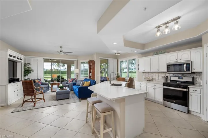 11089  Harbour Yacht  CT, Fort Myers, FL 33908