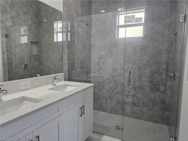 2900 26th ST SW, LEHIGH ACRES FL 33976