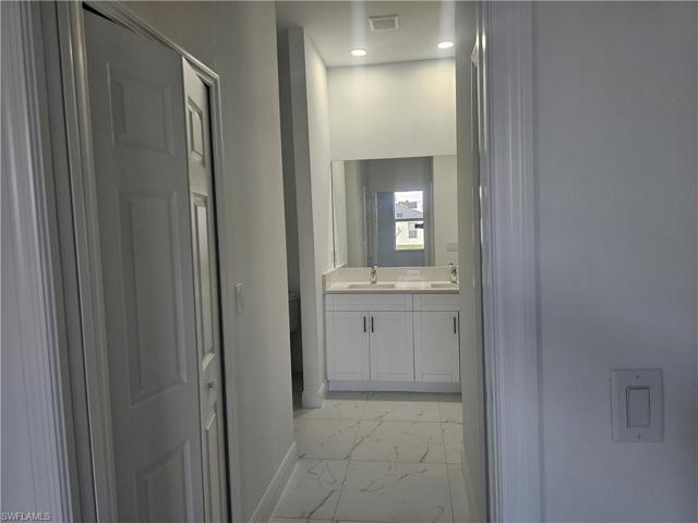 2900 26th ST SW, LEHIGH ACRES FL 33976