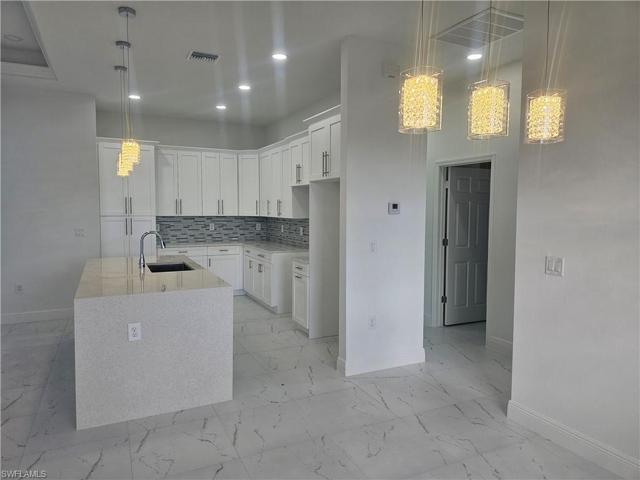2900 26th ST SW, LEHIGH ACRES FL 33976