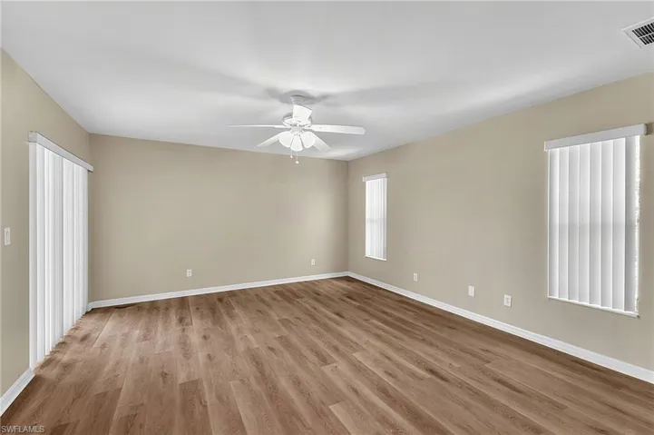 1920 Ne 20th Pl, Cape Coral, Florida 33909