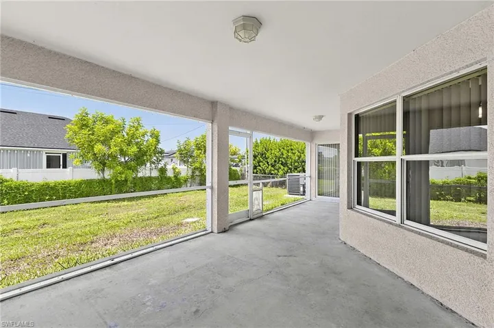 1920 Ne 20th Pl, Cape Coral, Florida 33909
