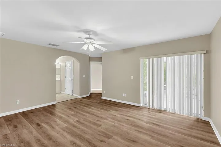 1920 Ne 20th Pl, Cape Coral, Florida 33909