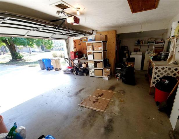 315  Roosevelt  AVE, LEHIGH ACRES, FL 33936
