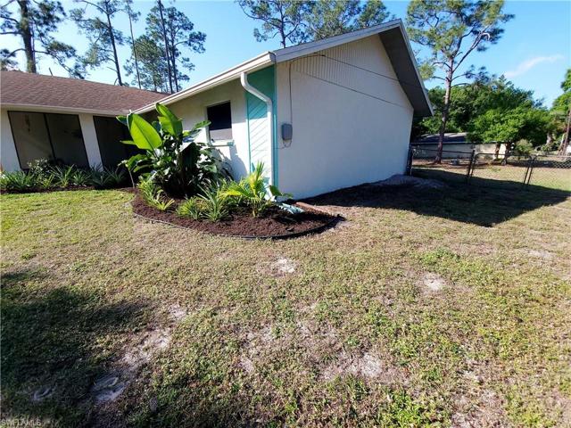 315  Roosevelt  AVE, LEHIGH ACRES, FL 33936