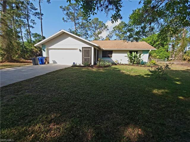 315  Roosevelt  AVE, LEHIGH ACRES, FL 33936