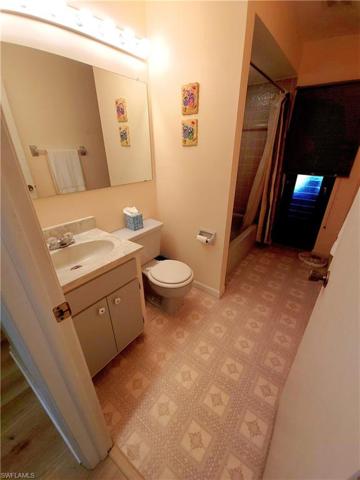 315  Roosevelt  AVE, LEHIGH ACRES, FL 33936