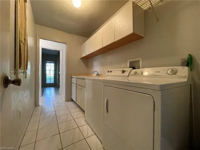 10791  Highland  AVE, Fort Myers, FL 33966