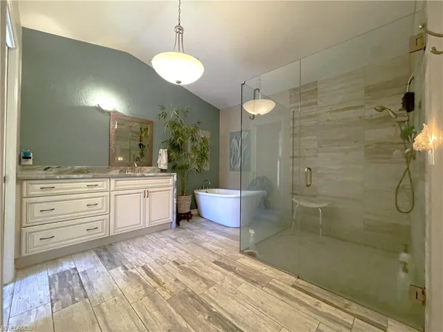 10791  Highland  AVE, Fort Myers, FL 33966