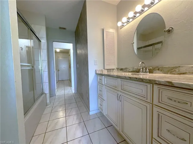 10791  Highland  AVE, Fort Myers, FL 33966