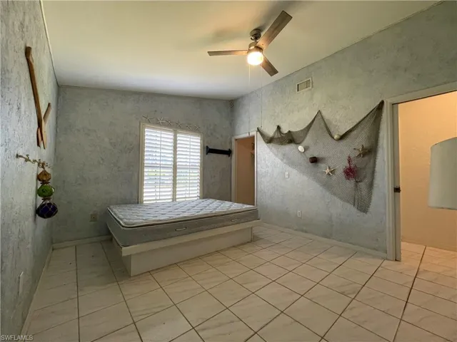 10791  Highland  AVE, Fort Myers, FL 33966