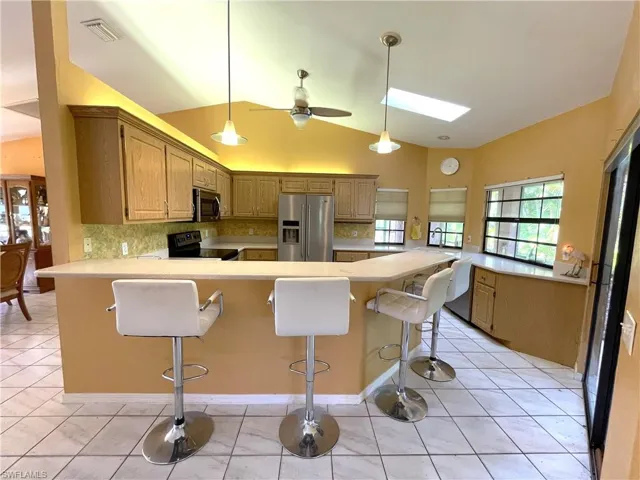 10791  Highland  AVE, Fort Myers, FL 33966