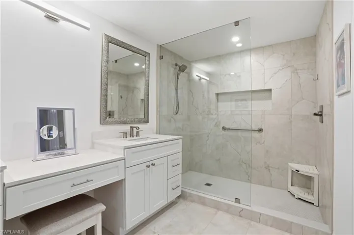 Walk in shower