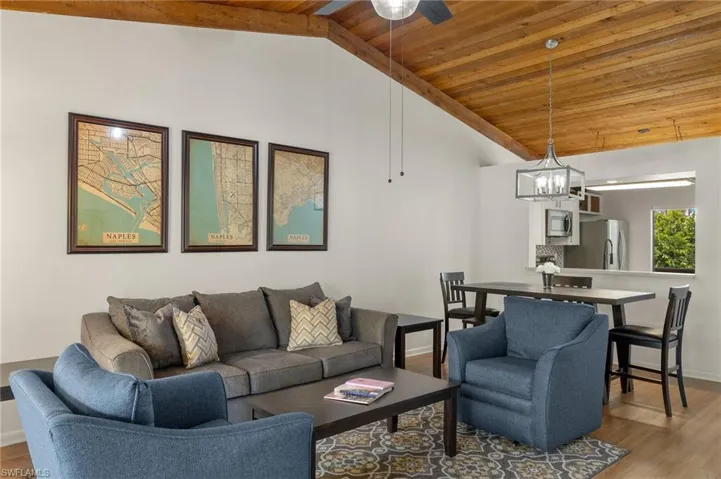 3018 Kings Lake Blvd # 3018, Naples Fl 34112