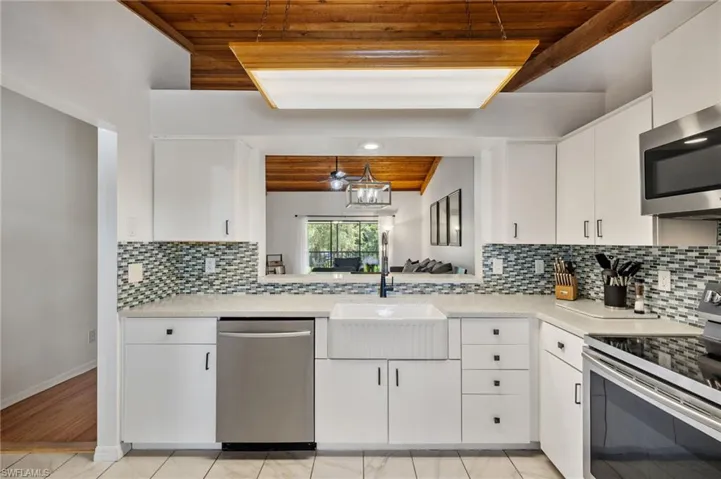 3018 Kings Lake Blvd # 3018, Naples Fl 34112