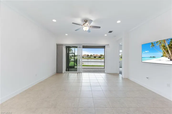 28571  Lobos  CIR, Bonita Springs, FL 34135