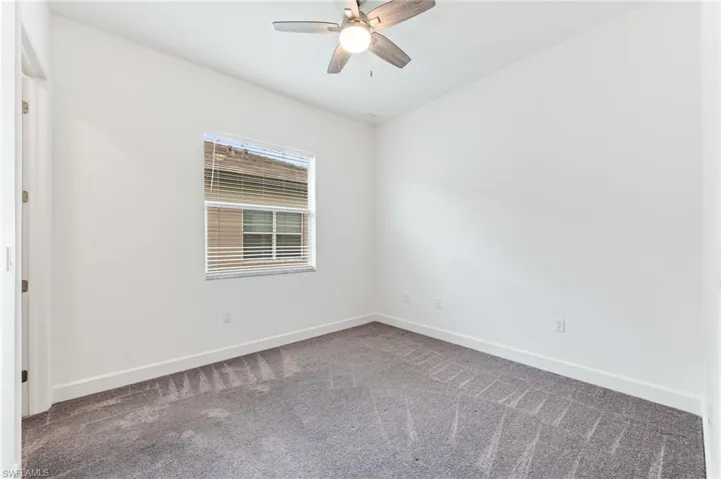 28571  Lobos  CIR, Bonita Springs, FL 34135