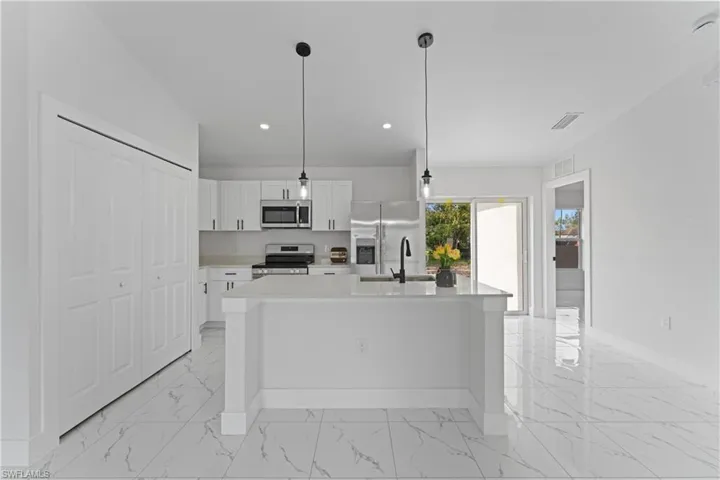 3403 41st St Sw, Lehigh Acres, Florida 33976