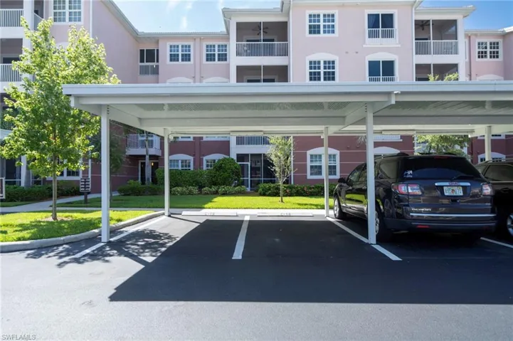 15901 Royal Pointe Ln 405, Fort Myers, Florida 33908